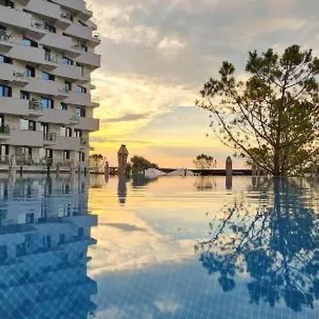 Waves 342 Infinity 那沃达利